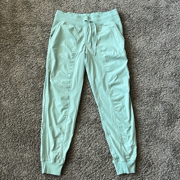 Item no longer available - Picture 2 of 2